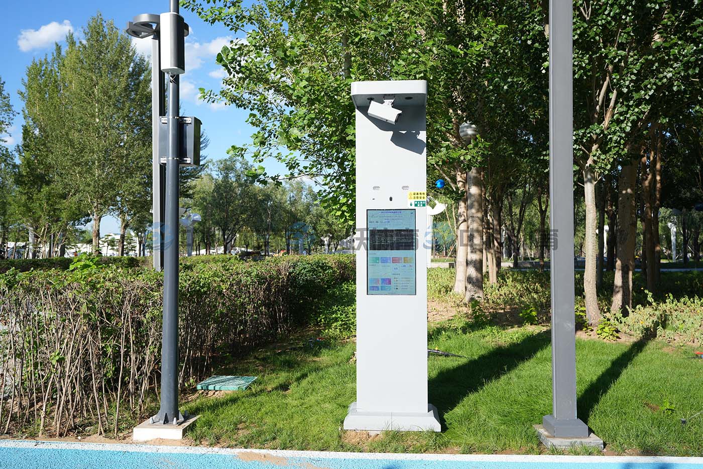 ZY-ZHCP-BD04 智慧步道02.JPG