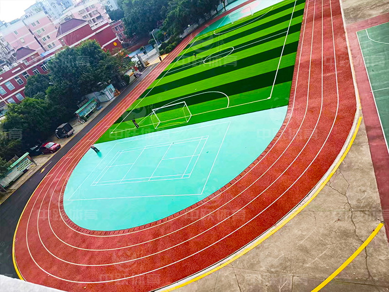 1.厦门华悦学校混合型跑道与硅pu完工 (1).jpg